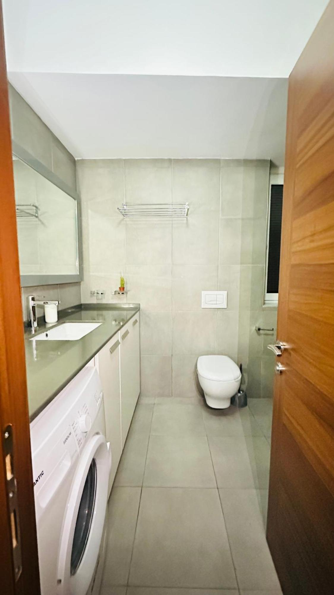 Apartment Modern In The Heart Of Tirana